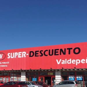 BAZAR SUPERDESCUENTO VALDEPEÑAS S.L.